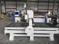 Machines à bois Outils et équipement de menuiserie CNC ATC Scie et perceuse Fraiseuses Machine avec ATC