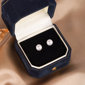 Boucles d'oreilles en perles classiques minimalistes élégantes de style coréen, perles rondes polyvalentes en acier inoxydable, cadeau unisexe - Product Image 2