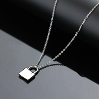 Collier avec pendentif en acier inoxydable, logo personnalisé, collier avec nom gravé, bijoux pour couple, cadeau