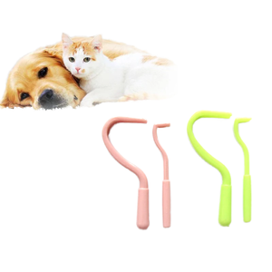 Qbellpet Juego de removedor de garrapatas y pulgas para perros de 3 piezas Ecológico TPR Amarillo Naranja Verde Peines de aseo de plástico para perros grandes y pequeños - Product Image 1