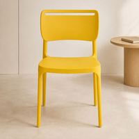 Chaise de salle à manger en plastique PP moulé par injection, finition mate, 4 couleurs, pieds coniques, dossier fendu, mobilier de maison