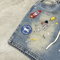 Shorts en jean taille mi-haute à jambe large, 100% coton, style Y2K vintage, colorés, avec patchs astronautes et broderies en cristal, personnalisables OEM, écologiques