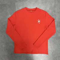 T-shirt gaufré à manches longues pour homme, style rétro urbain personnalisé, avec épaules tombantes, imprimé lettres gothiques et broderie