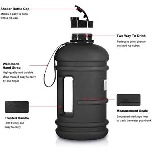 Jarra Deportiva <span class=keywords><strong>de</strong></span> 2.2L en Oferta, Botella <span class=keywords><strong>de</strong></span> Agua <span class=keywords><strong>de</strong></span> Plástico PETG Negra Esmerilada sin BPA con Correa - Product Image 1