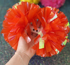 Pompons de cheerleading en <span class=keywords><strong>plastique</strong></span> et holographiques personnalisés en gros, pompons orange à streamers mélangés pour les équipes scolaires et de danse - Product Image 6