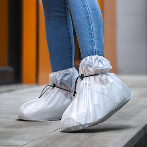 Couvre-chaussures de <span class=keywords><strong>pluie</strong></span> en plastique non tissé imperméable à l'eau Offre Spéciale jetable pour adulte - Product Image 2