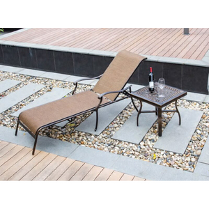 Set Contemporaneo di Chaise Longue e Tavolo per Hotel, Mobili <span class=keywords><strong>da</strong></span> Esterno in Alluminio e Rattan per Villa, Arredamento <span class=keywords><strong>da</strong></span> <span class=keywords><strong>Giardino</strong></span> Impermeabile per Patio - Product Image 1