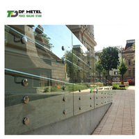 DF Garde-corps d'escalier personnalisés en acier inoxydable 304, colonnes en verre isolant pour intérieur, vente en gros pour centres commerciaux