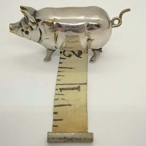 Mini Pig <b>Tape</b> <b>Measure</b> Metric Automatic Return Textile Blade Household Use - Product Image 1