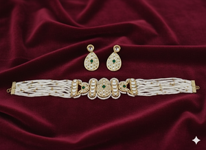 Ensemble de collier ras du cou ethnique tendance avec perles, design antique, finition dorée brillante, parfait pour les tenues de soirée et les tenues traditionnelles - Product Image 5