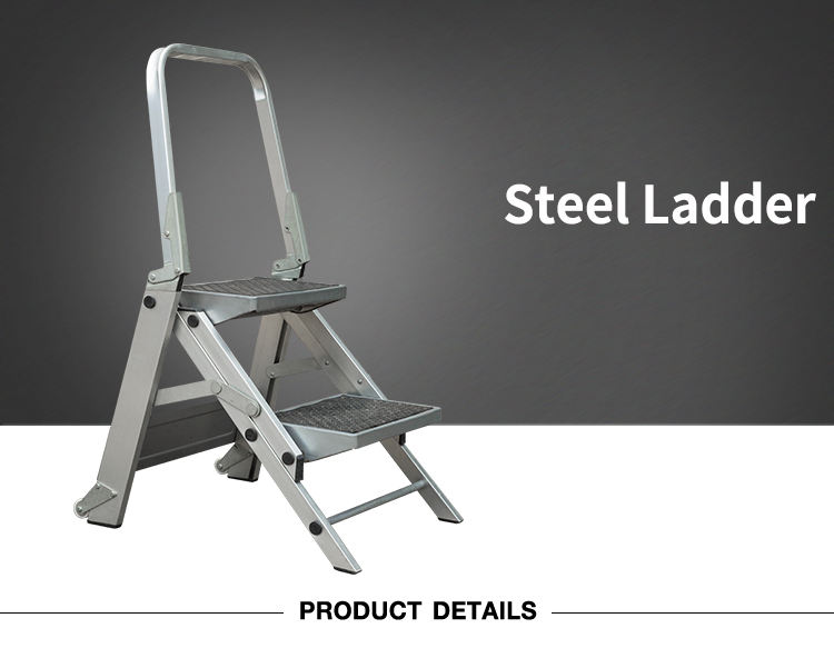 สีเทาเข้ม