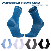 Chaussettes de cyclisme en nylon extensibles à séchage rapide de haute qualité, logo personnalisé OEM, design professionnel, chaussettes athlétiques pour hommes, chaussettes de course