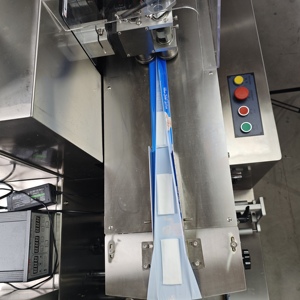 Hoàn toàn tự động ướt khăn lau máy bé ẩm ướt mô làm máy móc máy đóng gói sản xuất - Product Image 3