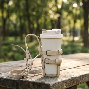 Étui de transport isotherme en cuir PU réglable pour gobelet, avec bandoulière, pour bouteille d'eau – Idéal pour l'été - Product Image 1