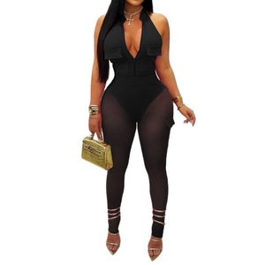 Ensemble 2 pièces mode pour femme : Body moulant sans manches à col en V profond avec poches et pantalon en résille - Product Image 2