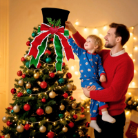 Großer Weihnachtsbaumspitzen-Dekorationshut mit Rot-Grüner Samtschleife und Girlanden für Weihnachten und Feiertagspartys