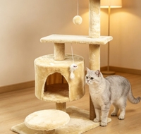Tour à chat multi-niveaux stable avec abri rond privé, griffoir en sisal naturel, perchoir supérieur et jouets interactifs pompon et souris