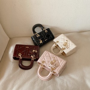 กระเป๋าสะพายไหล่ทรงสี่เหลี่ยมขนาดเล็กแบบกำหนดเอง กระเป๋าถือบุ PU ปิดซิป กระเป๋าถือสะพายข้างสำหรับผู้หญิง - Product Image 2