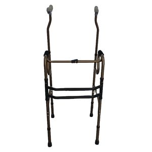 Marcheur en aluminium durable avec le soutien d'aisselles pour les personnes âgées et handicapées - Product Image 5