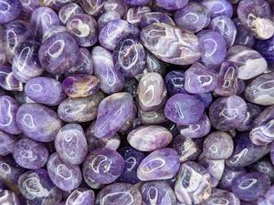 Vente en gros Agate de haute qualité faite à la main Pierre précieuse Améthyste Pierre dégringolée polie Cristal d'amour naturel Pierre semi-précieuse Artisanat - Product Image 6