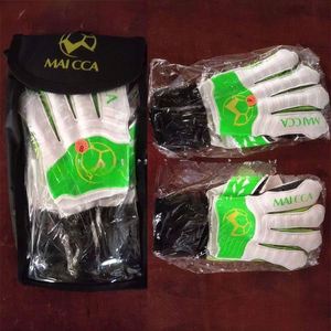 Guantes de Portero Premium - Guantes de Látex Profesionales con Protección para los Dedos y Palma Antideslizante para Entrenamiento y Partidos de Fútbol - Product Image 6