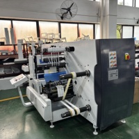 Machine de découpe de labels semi-rotative Rotation complète et découpeuse rotative intermittente avec moteur servo Cylindre magnétique