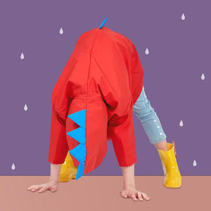 Lindo pequeño impermeable dinosaurio impermeable para niños para la escuela primaria jardín de infantes para Poncho comercio exterior al por mayor para <span class=keywords><strong>Amazon</strong></span> - Product Image 4