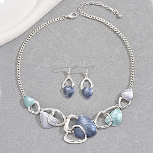 Collier ras du cou en pierre irrégulière fait main à la française, collier en métal à gouttes d'huile, ensemble de boucles d'oreilles, bijoux pour femmes, accessoires - Product Image 5