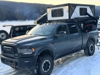 Hiperlion Ford F150 6.5ft Truck Camper Canopy, panneau sandwich en fibre de verre isolé, coque à profil bas, quatre saisons, imperméable