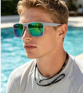 Lunettes <span class=keywords><strong>de</strong></span> soleil polarisées pour le cyclisme, la pêche, la course à pied <span class=keywords><strong>et</strong></span> les activités <span class=keywords><strong>de</strong></span> plein air avec monture enveloppante <span class=keywords><strong>et</strong></span> verres résistants aux chocs - Product Image 2