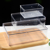 Grande boîte d'emballage carrée épaisse de qualité alimentaire à haute transparence avec couvercle pour tiramisu, desserts, salades et snacks à emporter