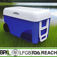 Glacière isotherme de 60 L, grande, non électrique, bleue, en PP sans BPA, avec poignée et grandes roues pour le camping, personnalisable pour les canettes