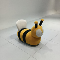 Fauteuil à bascule moderne en velours en forme d'abeille, chaise d'appoint douce pour salon, siège pour tout-petit, mobilier à bascule pour enfants, utilisation intérieure, chambre, hôtel