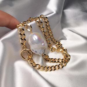 Collar de Perlas Naturales Barrocas Exquisitas con Cadena de Hueso y Cierre de Oro de 14K, con un Moderno Baño de Cobre, Estilo Genial - Product Image 4