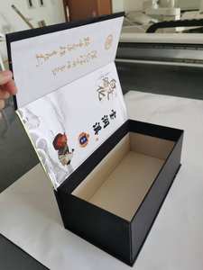 Impression UV personnalisée mini 4 <span class=keywords><strong>bouteilles</strong></span> <span class=keywords><strong>6</strong></span> <span class=keywords><strong>bouteilles</strong></span> <span class=keywords><strong>de</strong></span> vin rouge <span class=keywords><strong>blanc</strong></span> boîte d'emballage <span class=keywords><strong>de</strong></span> cadeau <span class=keywords><strong>de</strong></span> livraison avec emballage en boîte <span class=keywords><strong>de</strong></span> chocolat - Product Image 3