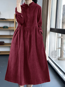 Abito lungo da <span class=keywords><strong>donna</strong></span> in velluto a coste spesso, stile <span class=keywords><strong>retrò</strong></span>, tinta unita, casual, ampio, a maniche lunghe, con bottoni, alla moda per l'autunno 2026 - Product Image 6