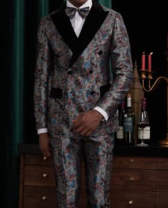 <span class=keywords><strong>Costume</strong></span> <span class=keywords><strong>homme</strong></span> slim fit <span class=keywords><strong>rouge</strong></span> de qualité supérieure personnalisé <span class=keywords><strong>et</strong></span> <span class=keywords><strong>costume</strong></span> de bal <span class=keywords><strong>noir</strong></span> avec pierres, smoking pour mariage - Product Image 4