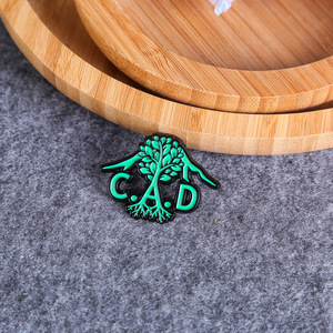 Insignia Metálica Personalizada con Forma Irregular, Diseño de Logotipo con Pin de Seguridad, Regalo Empresarial - Product Image 4