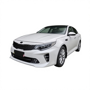 K5 <span class=keywords><strong>Optima</strong></span> 2016 1.6T LUXURY 7 vitesses DCT Turbo Essence Berline Familiale d'occasion en bon état - Product Image 3