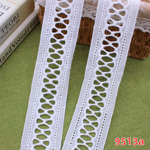 ลูกไม้ฉลุลายคุณภาพสูงแบบเส้นเล็ก สามารถร้อยริบบิ้นได้ สีธรรมชาติ ทำจากผ้าฝ้าย - Product Image 2