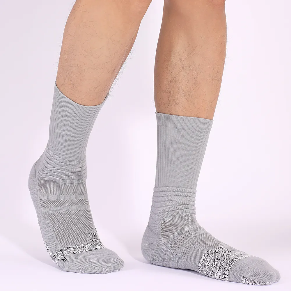 Yüksek kalite toptan kavrama futbolcu çorapları spor erkek nefes koşu kaymaz futbol takımı futbolcu çorapları