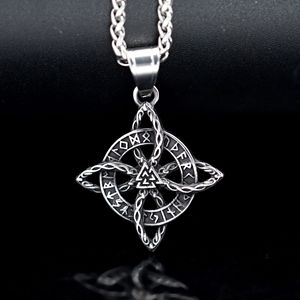 Collana con Ciondolo Nodo Celtico in Acciaio Inossidabile Vintage per Uomo e Donna, Collana con Runa Trinitaria, Collana Vichinga, Gioiello Amuleto - Product Image 1