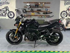 Yamahaki <span class=keywords><strong>FZ8N</strong></span> Cadre Léger Maniabilité Dynamique Motos et Motocyclettes d'Occasion - Product Image 4