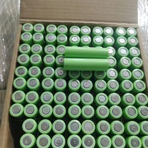 Sel Baterai Lithium Ion Pana Sonic NCR18650B 18650 <span class=keywords><strong>3</strong></span>.7v 3400mAh 3C Flat Top Isi Ulang - Product Image 6