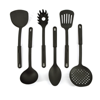 Ensemble de 6 Ustensiles de Cuisine en Plastique Durable, Comprenant Louche, Spatule, Écumoire, Cuillère à Fente, Cuillère Passoire et Spatule de Service