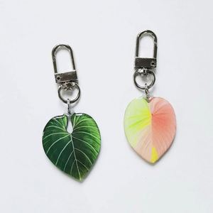 HOT Selling Popular Plastic <b>Key</b> <b>Chain</b> Transparent Monstera Green Palm Leaf Acrylic Keychain - Product Image 4