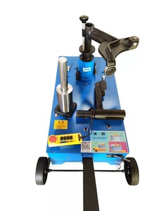 2020 vendita calda grande <span class=keywords><strong>camion</strong></span> pneumatico rimozione negozio di lavoro 220v o 380v pavimento elettrico e aria <span class=keywords><strong>camion</strong></span> vuoto ruota smontagomme parti - Product Image 2