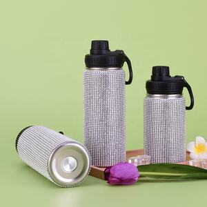 ขวดน้ำสแตนเลส 32 ออนซ์ ประดับเพชรเทียม พร้อมหลอดดูด ขายส่ง - Product Image 3