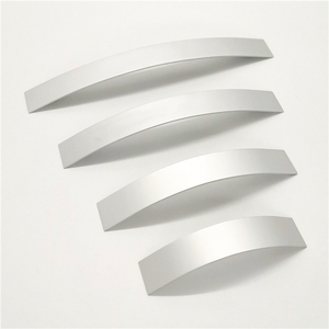 Vente dans le répertoire des fabricants Armoires à tiroirs profilées Poignées d'armoire en forme <span class=keywords><strong>de</strong></span> C en aluminium massif - Product Image 3