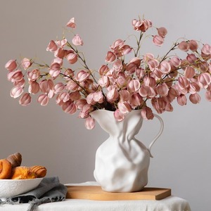 Lanterne en polyester faite à la main, à simulation réaliste avancée, avec poudre <span class=keywords><strong>de</strong></span> brume <span class=keywords><strong>de</strong></span> <span class=keywords><strong>pâte</strong></span> <span class=keywords><strong>de</strong></span> haricot et design <span class=keywords><strong>de</strong></span> branche <span class=keywords><strong>de</strong></span> <span class=keywords><strong>fruit</strong></span>, pour la maison et la remise des diplômes - Product Image 1